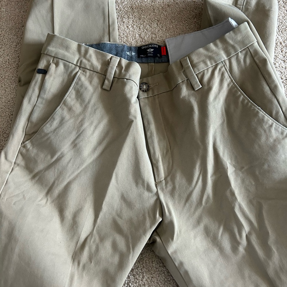 Men’s dockers dress pants size 32
